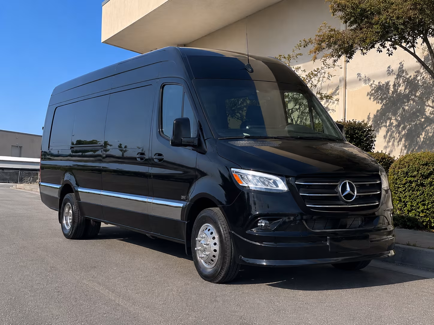 secure transportation for your next bachelor or bachelorette party 4