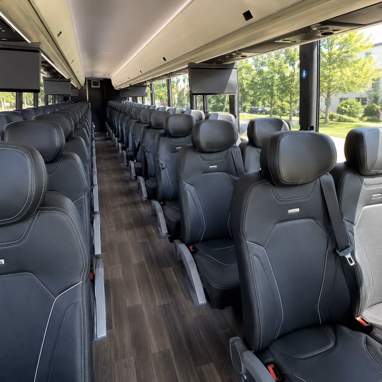 secure transportation for your next wedding 2