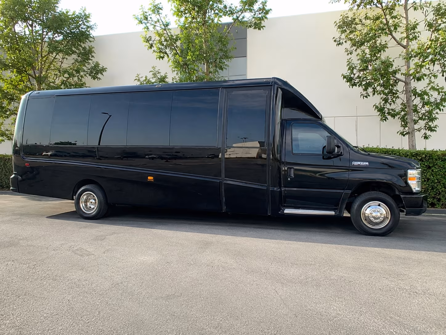 secure transportation for your next wedding 4